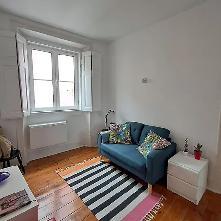 Апартаменты Sunny And Cosy At Baixa Downtown *